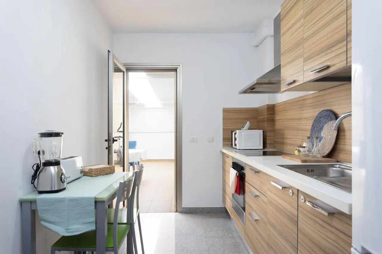 Eden Rentals Candelaria Melicoton Scape Apartment